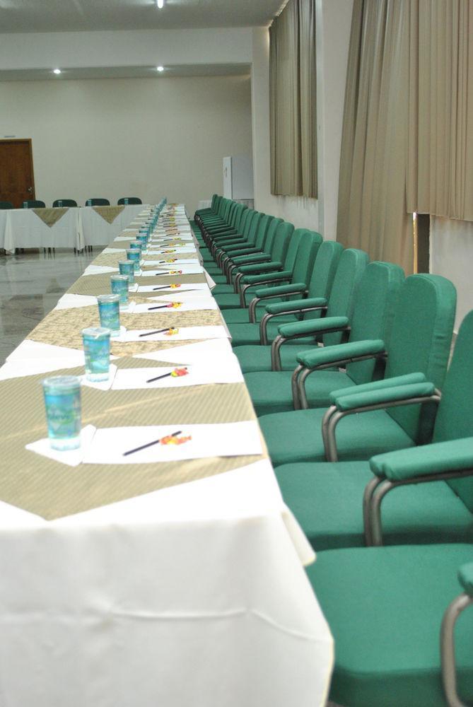 Golden Park Campinas Viracopos 3*